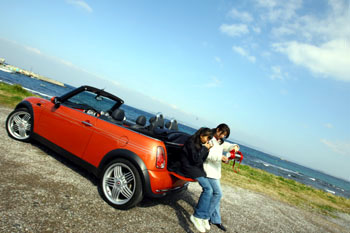 MINI Cooper Convertible