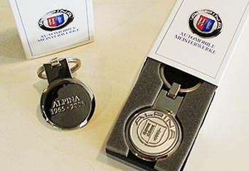 ALPINA キーホルダー 40周年限定品 アルピナ40周年記念キーホルダー発売！ | BMWおたっきーず！Blog